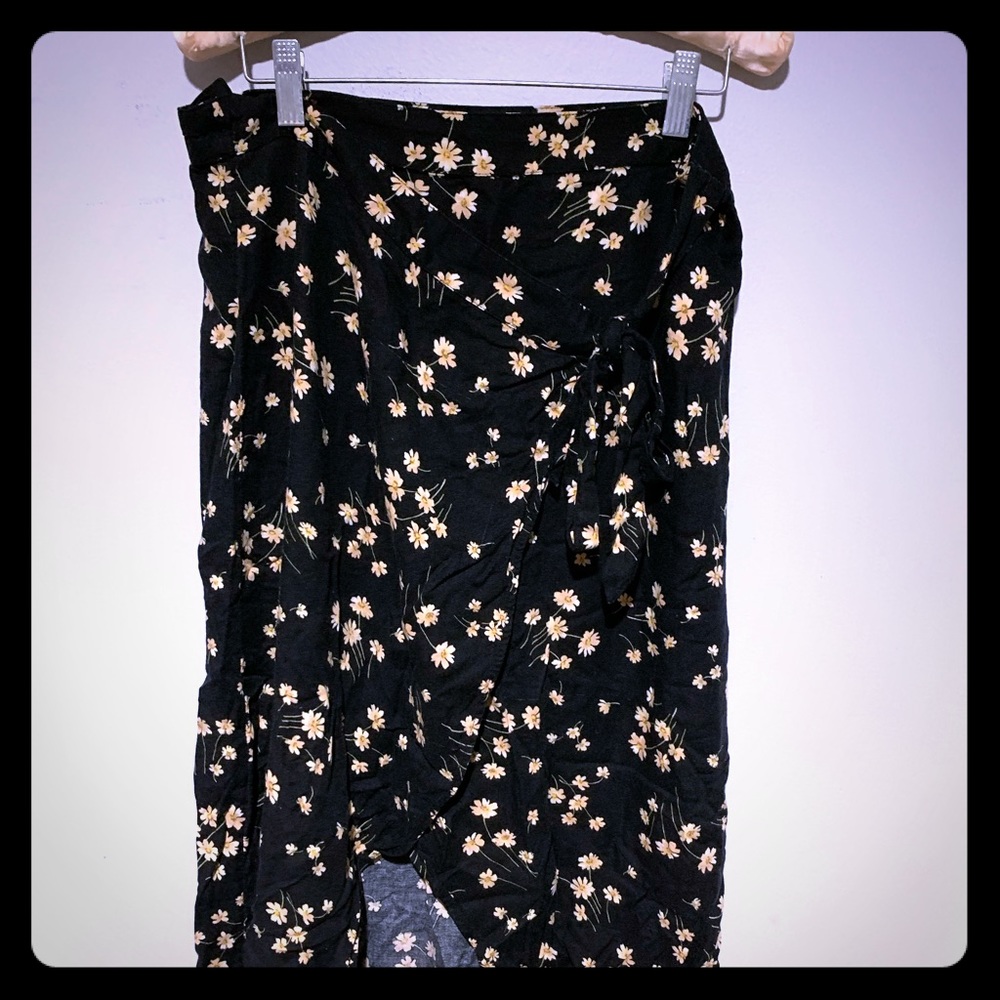 tie front maxi skirt floral print